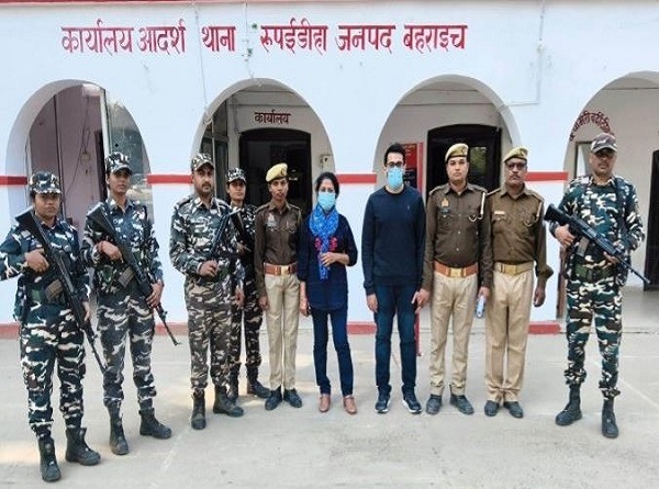 पाकिस्तानी नागरिक समेत दाे लाेग भारत-नेपाल सीमा पर गिरफ्तार