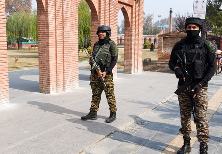 भारत ने आतंकवाद के विरुद्ध अपने दृढ़ संकल्प को दर्शाते हुए बड़ी कार्रवाई की