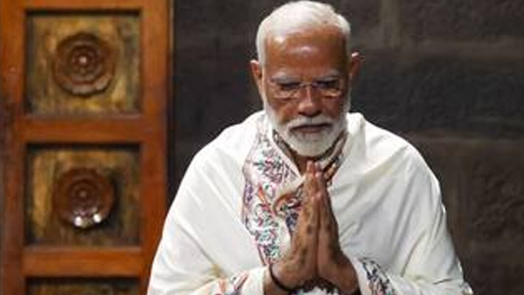 प्रधानमंत्री मोदी ने की प्रार्थना- ‘वायु, सूर्य और वरुण देव रहें कल्याणकारी’